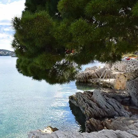 Idlerocks