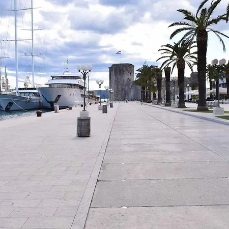 Idlerocks Appartement Trogir